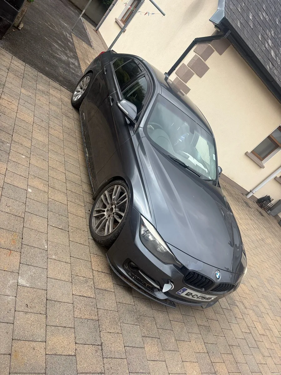 BMW F30 Airbags Gone - Image 2