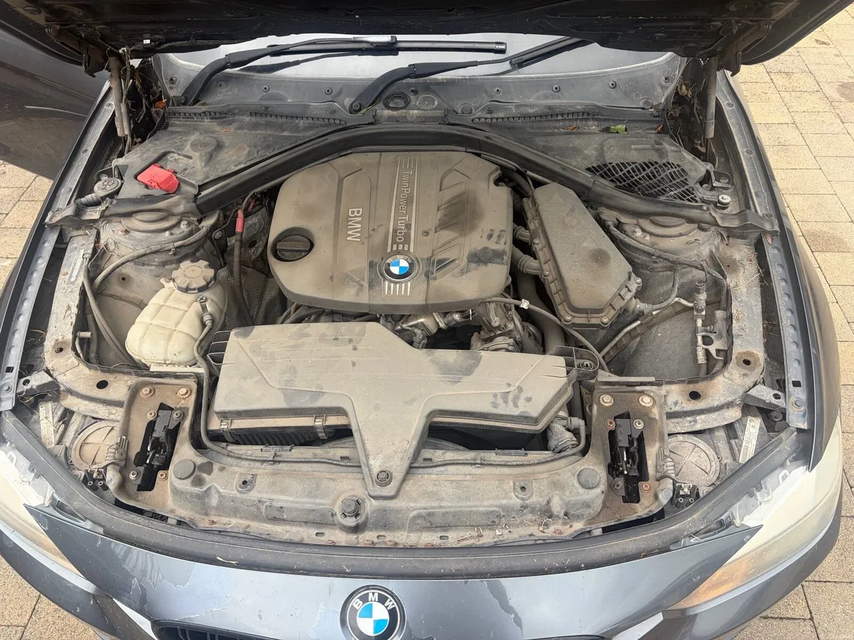BMW F30 Airbags Gone - Image 6