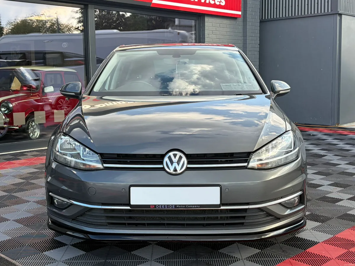 (191)Volkswagen Golf Match//Kitted//19" Alloys - Image 3