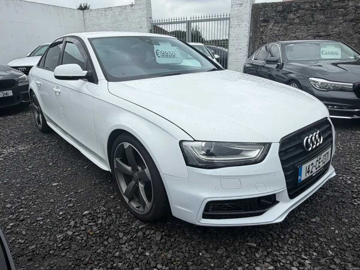 142 AUDI A4 2.0TDI S-LINE  BLACK EDITION - Image 3