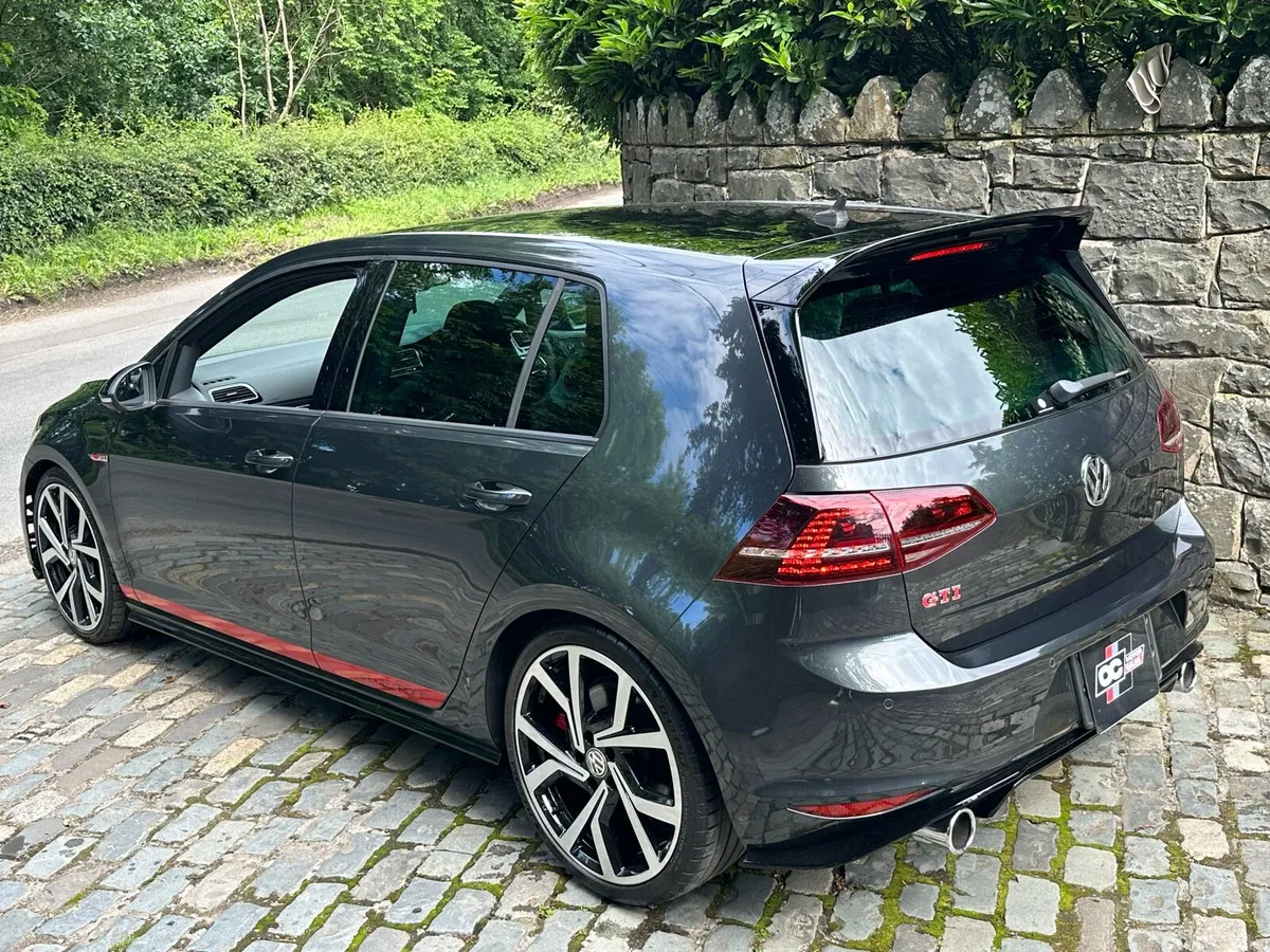 Volkswagen Golf GTI Clubsport 40 Track edition - Image 6