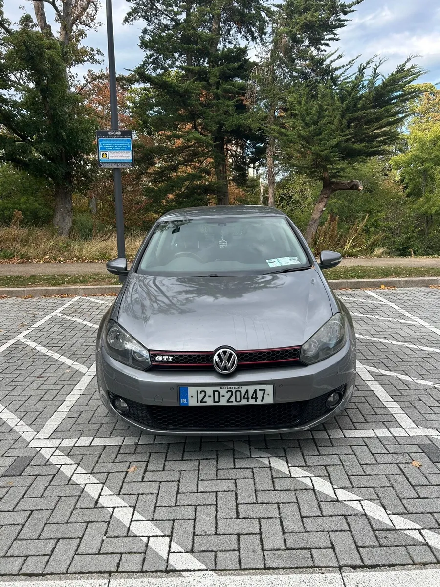 Volkswagen Golf 2012 - Image 2