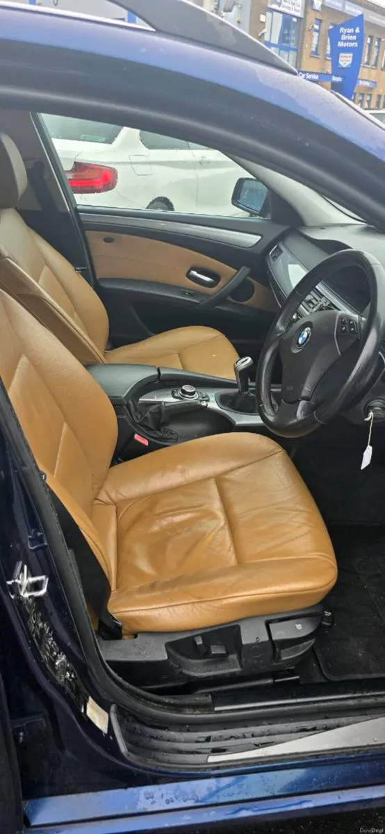 BMW 520d Estate - Image 6