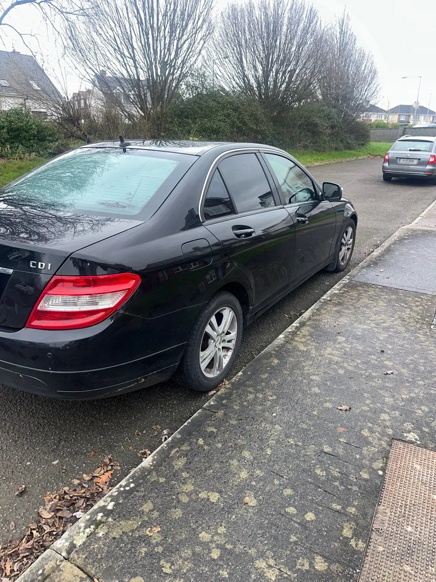Mercedes-Benz C-Class 2008 - Image 4