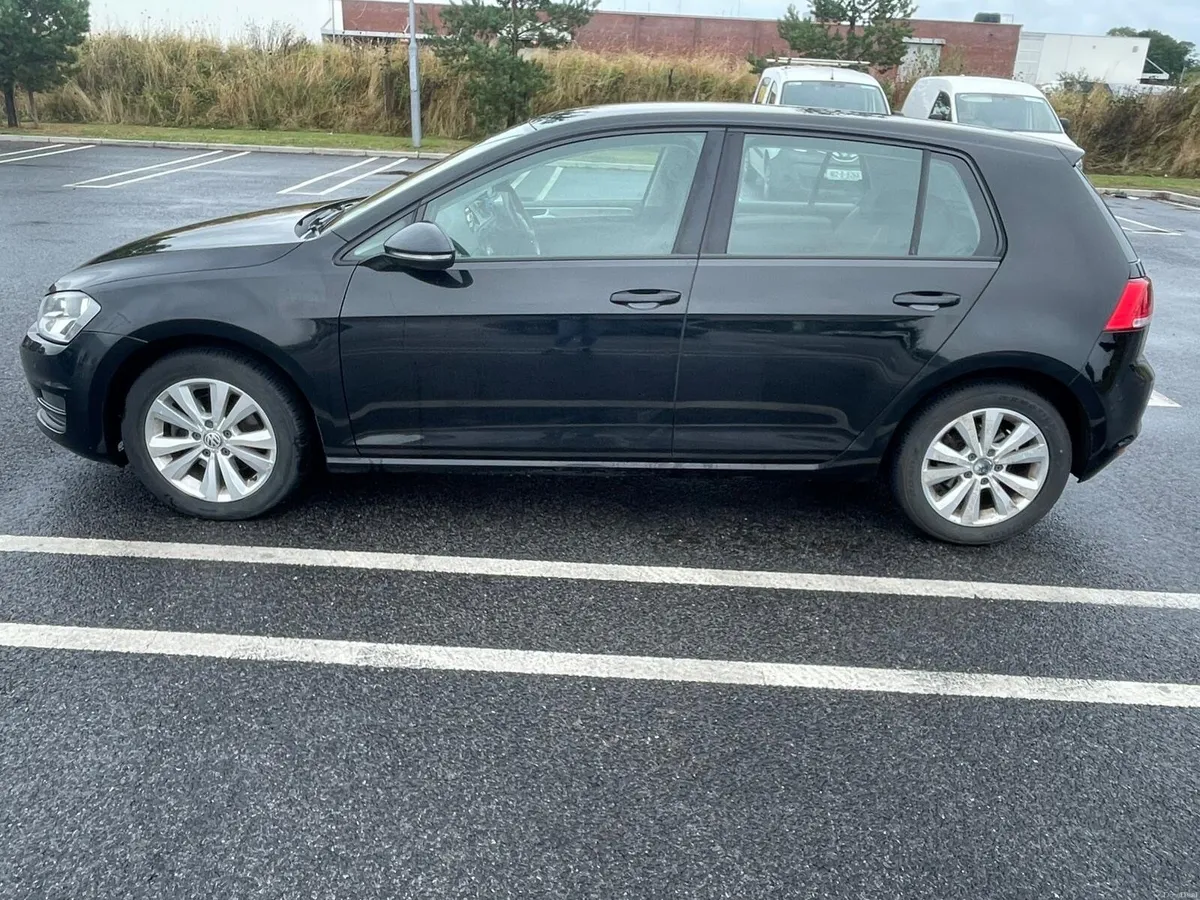 Volkswagen Golf 2015 - Image 2