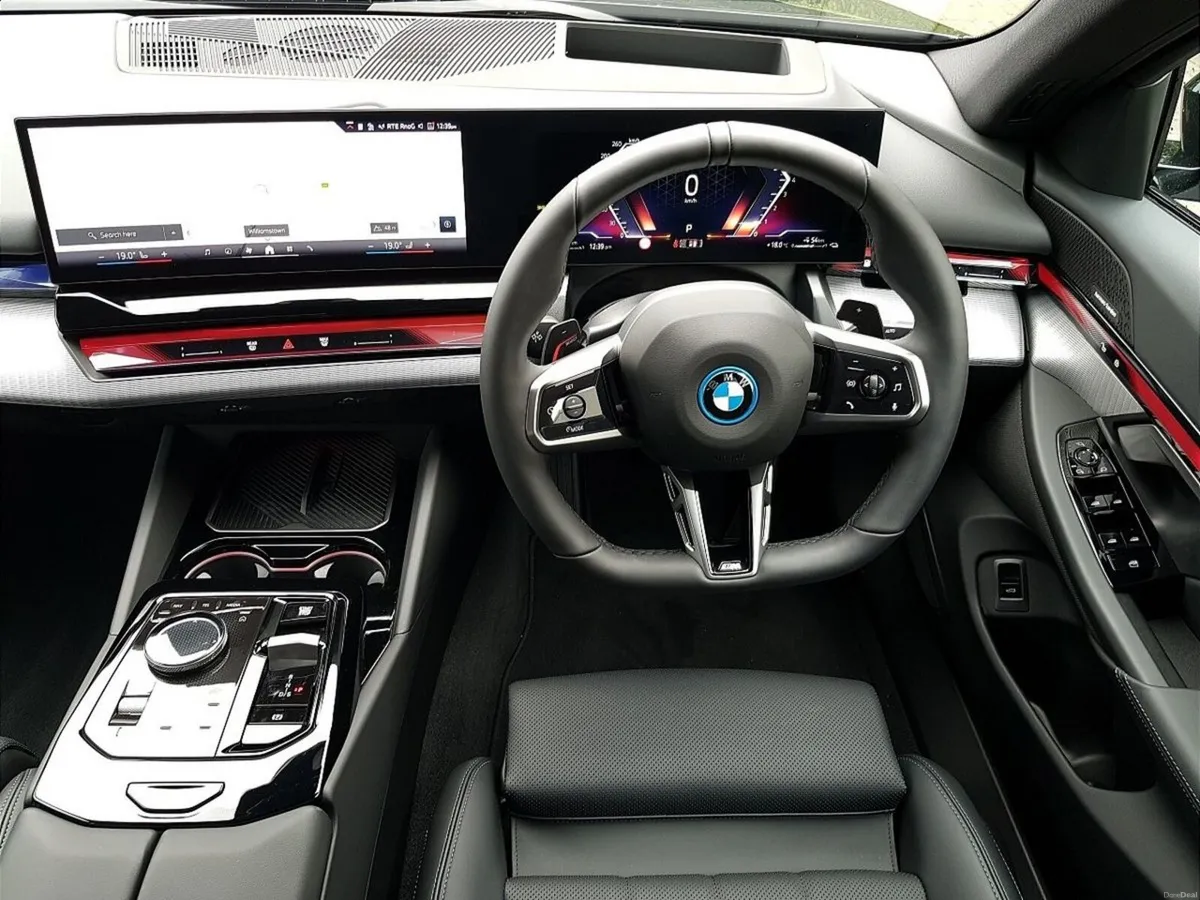 BMW 5-Series 530e M Sport - Image 5
