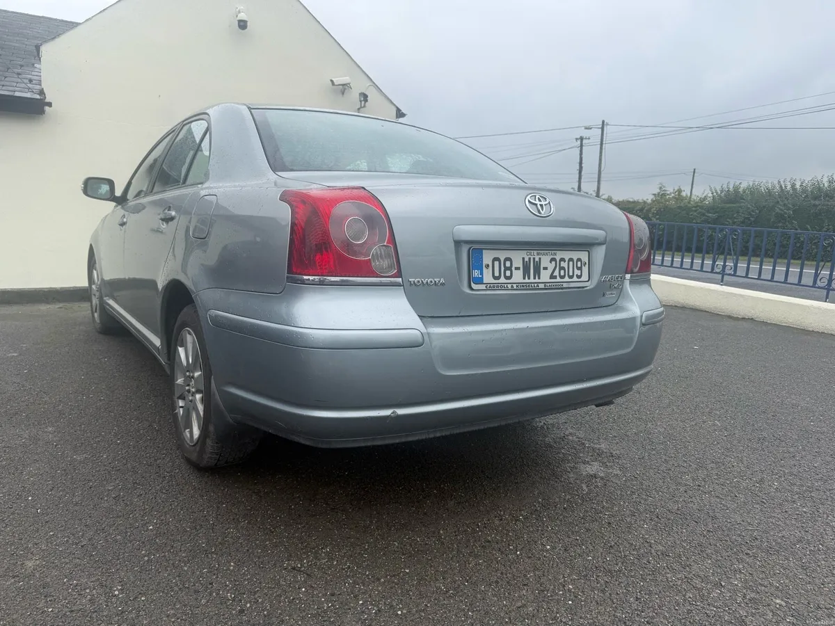 Toyota Avensis - Image 4