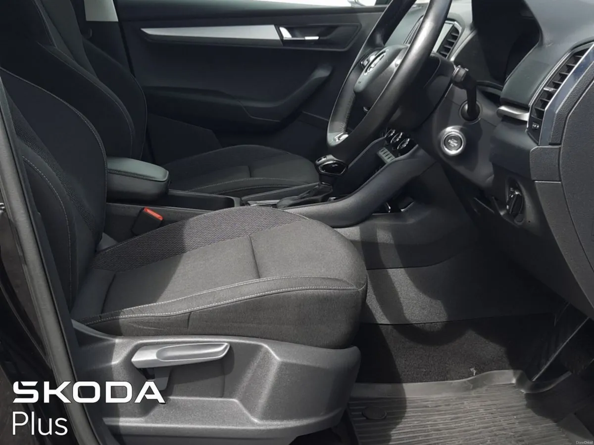 Skoda Karoq *FOR ALAN*AUTOMATIC**REVERSING CAMERA* - Image 3