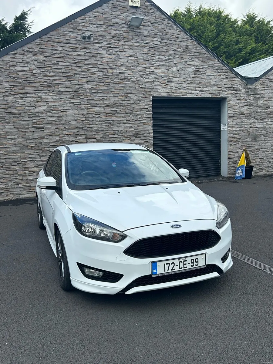 Ford Focus ST Line - Image 3