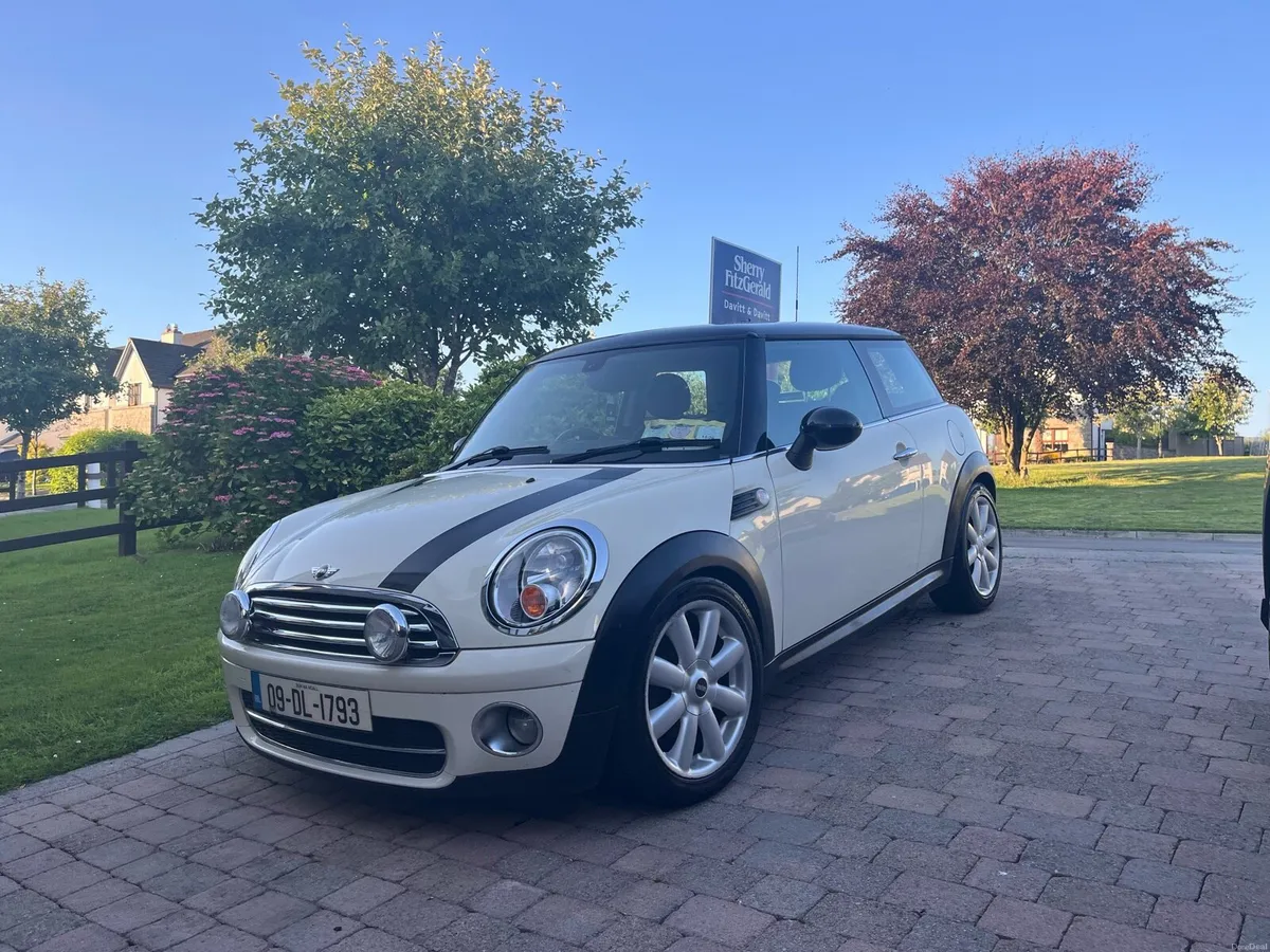 Car - Image 1