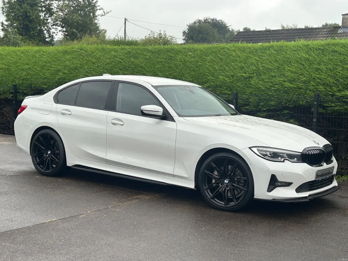 20 Bmw 330e Se pro  1Owner from new - Image 4