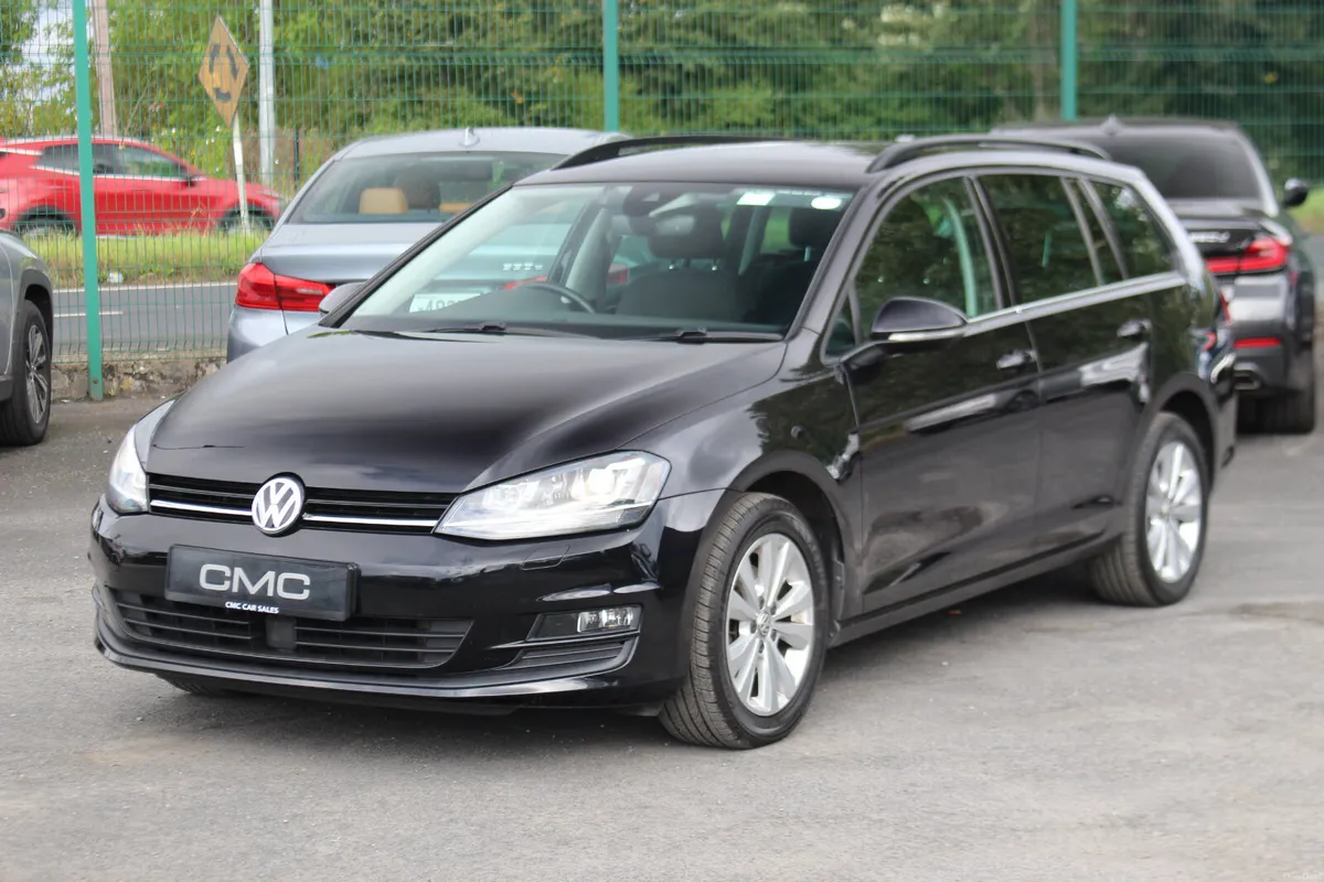 Volkswagen Golf 2016 1.2 tsi auto Comfortline - Image 3
