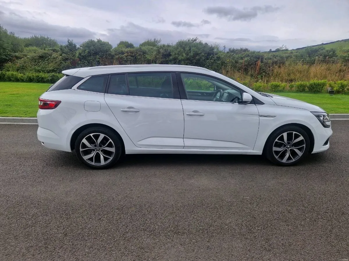 2018 Renault Megane Auto Low Kms - Image 5