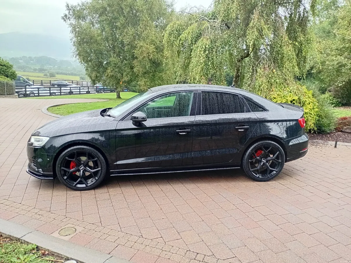 Audi A3 sport Tdi S-A - Image 4