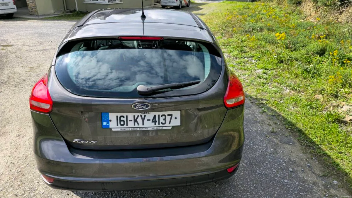 Ford Focus 2016.     120BHP.       144000km - Image 4