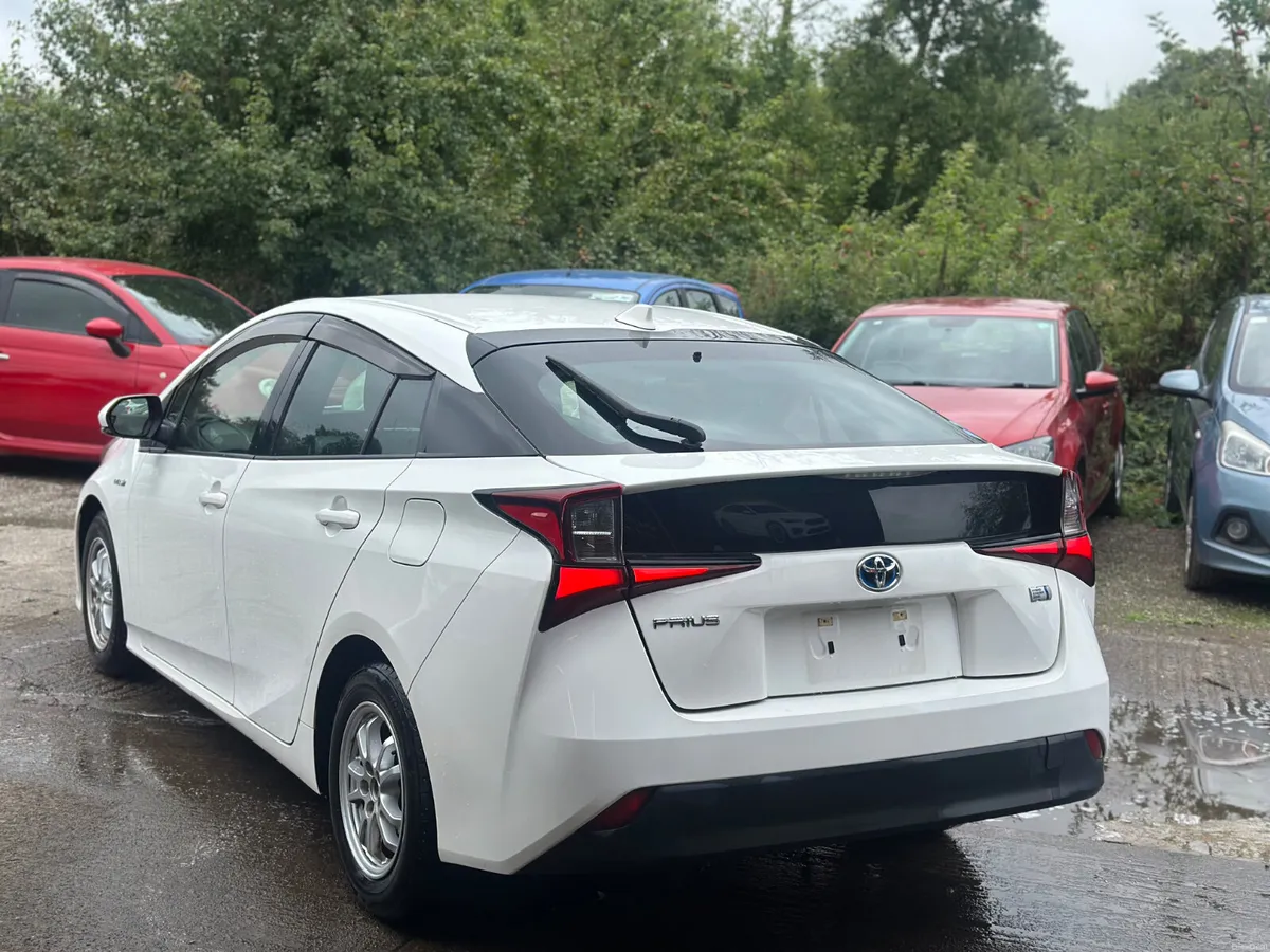 2019 TOYOTA PRIUS 1.8HYBRID - Image 4