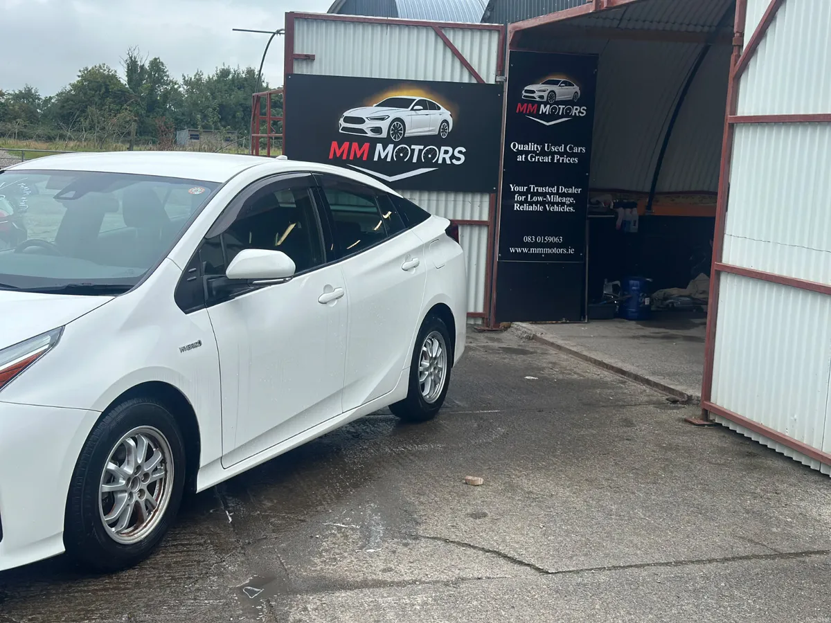 2019 TOYOTA PRIUS 1.8HYBRID - Image 2