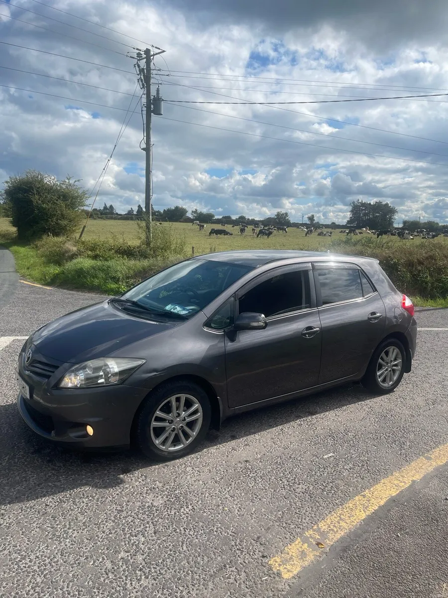 2011 Toyota auris - Image 5