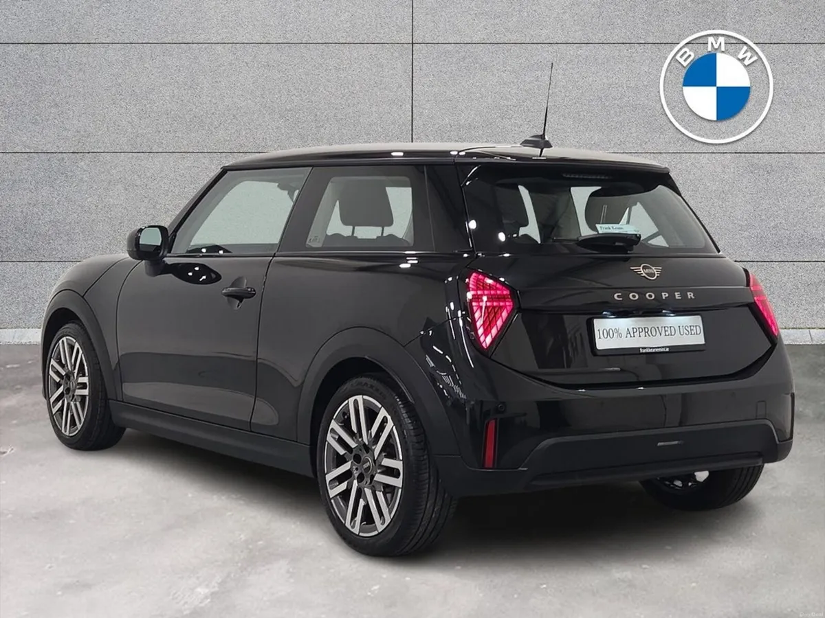Mini Cooper Cooper C 3 Door - Image 2