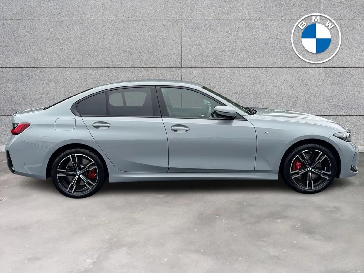 BMW 3-Series 330e M Sport Saloon - Image 2