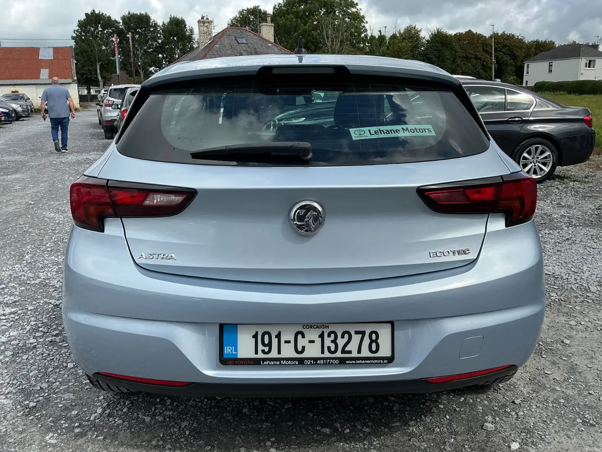 2019 VAUXHALL ASTRA SRI PETROL TAXED NCT SPOTLESS - Image 6