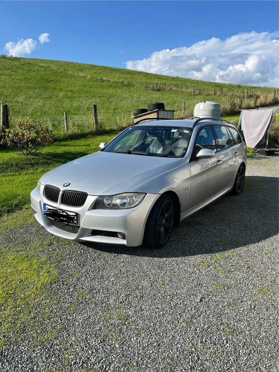 BMW 325 - Image 1