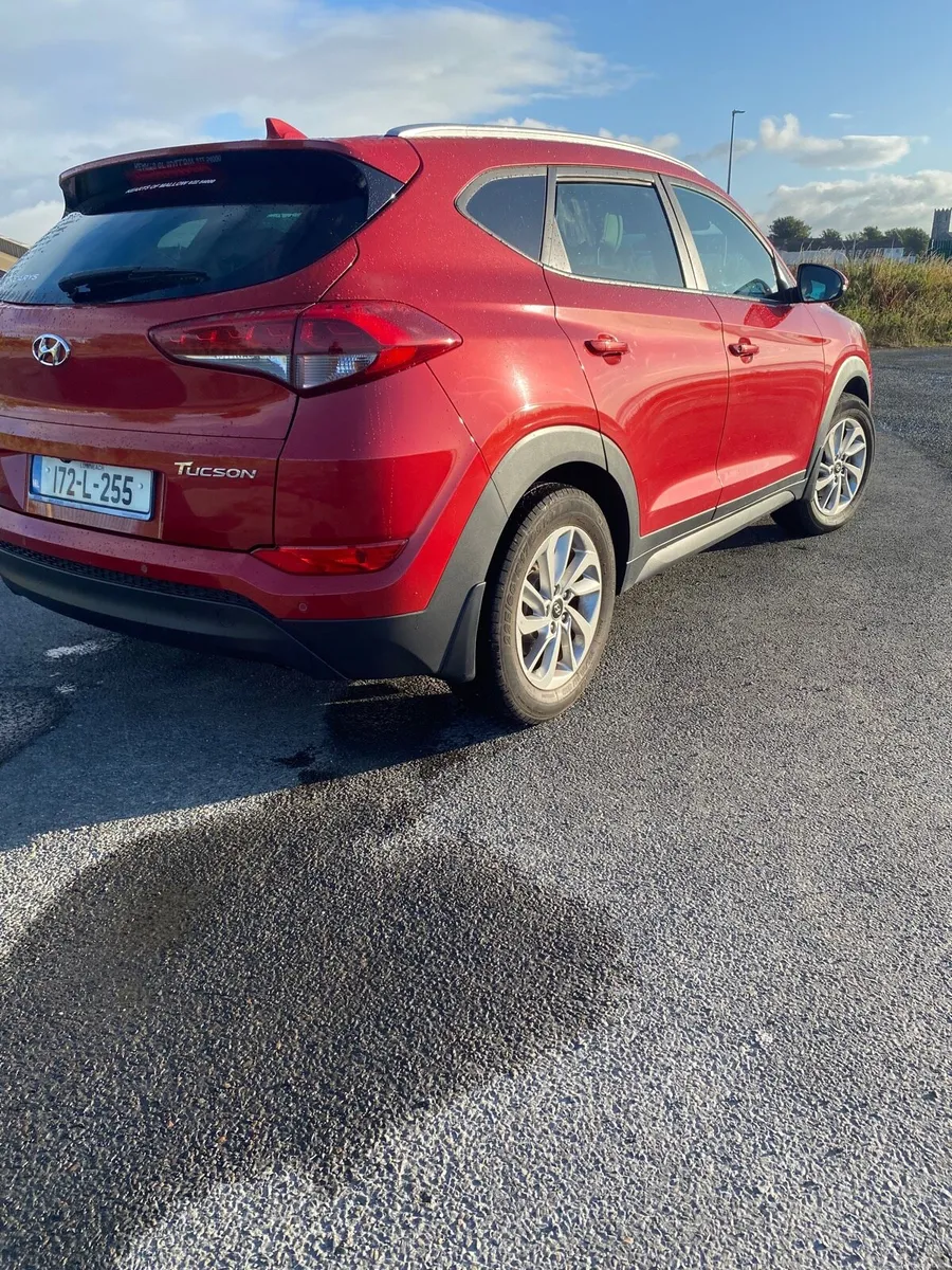 HYUNDAI TUCSON 1.7 CRDI EXECUTIVE - Image 4