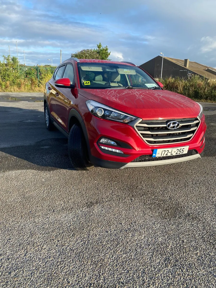 HYUNDAI TUCSON 1.7 CRDI EXECUTIVE - Image 2