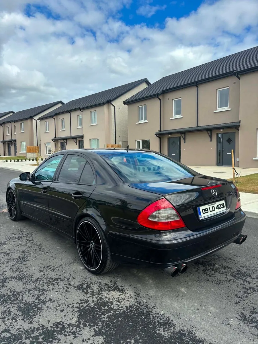 Mercedes E320CDI AMG swap - Image 2