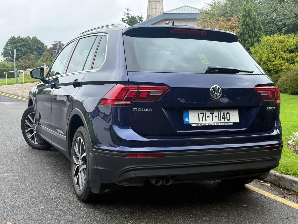2017 VOLKSWAGEN TIGUAN 2.0TDI SUNROOF - Image 3