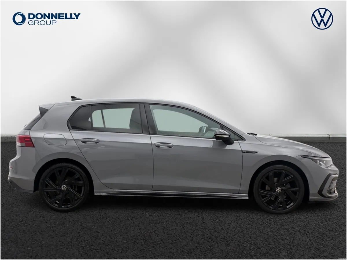 Volkswagen Golf 1.5 eTSI 150 Black Edition 5dr DSG - Image 4