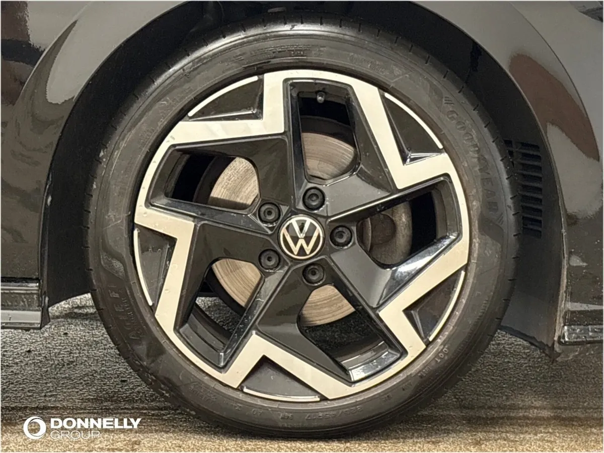Volkswagen Golf 1.5 TSI 150 R-Line 5dr - Image 5