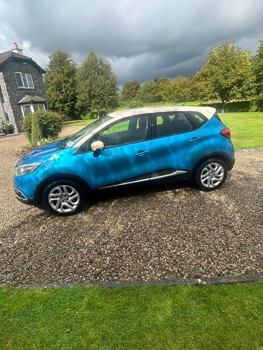 Renault Captur 1.5DCI As New - Image 4
