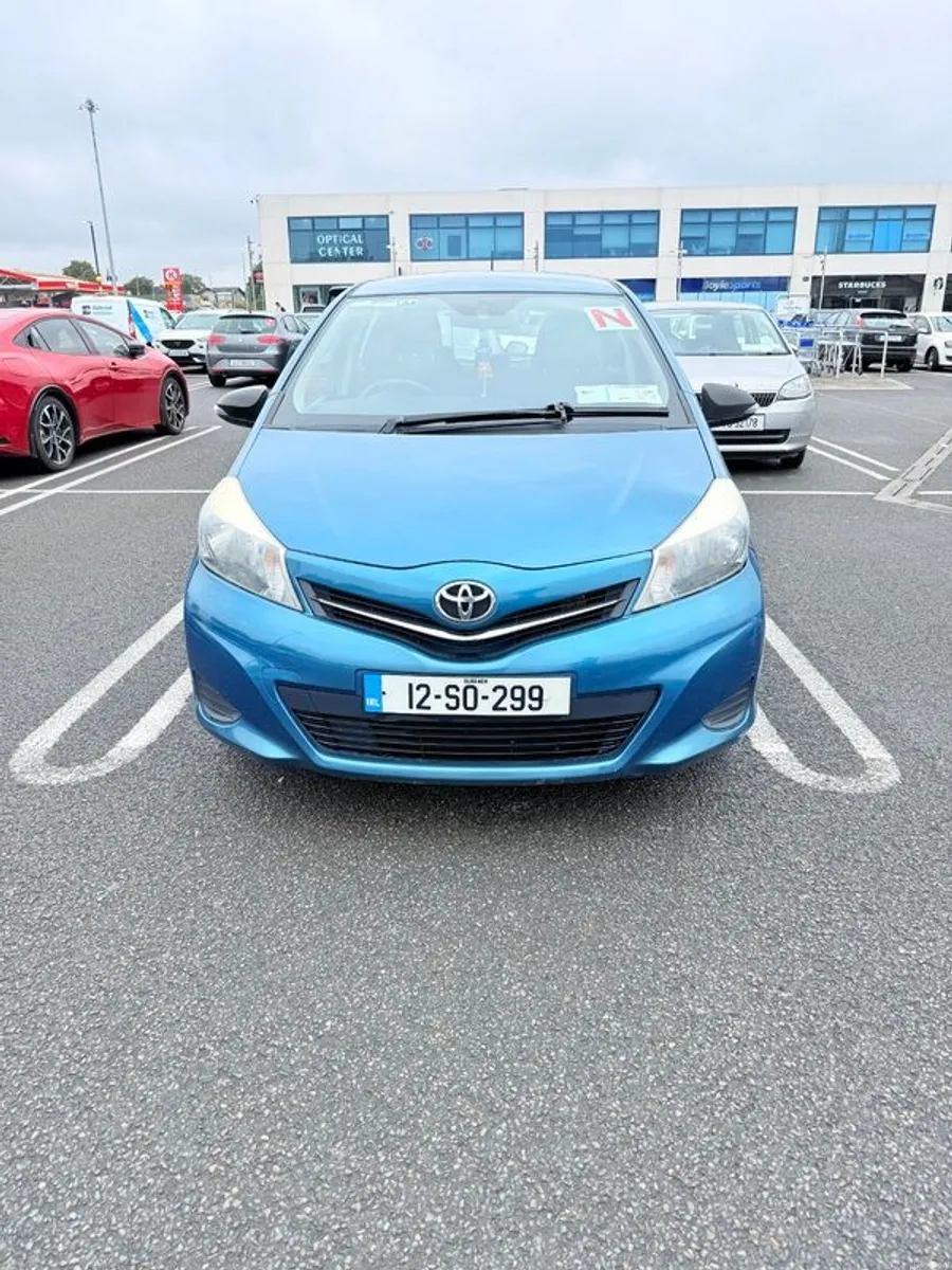 2012 Toyota Yaris - Image 1