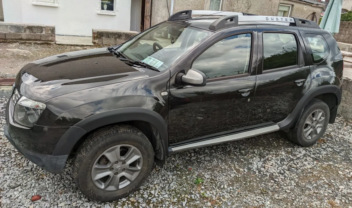 Dacia Duster Black Signature 2015 174k km - Image 3