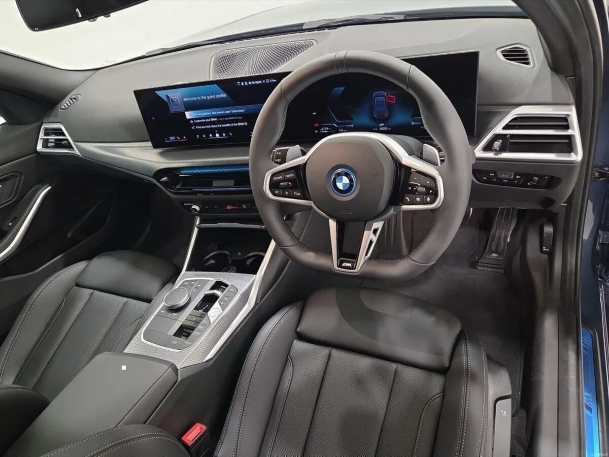 BMW 3-Series 330e M Sport Saloon - Image 6
