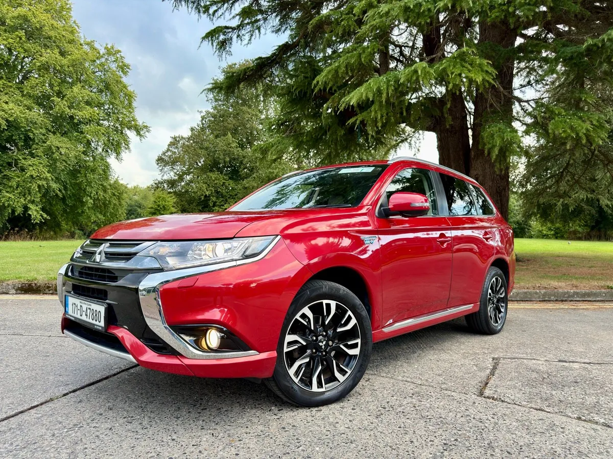 Mitsubishi Outlander 2.0 PHEV Juro 4WD Automatic - Image 1