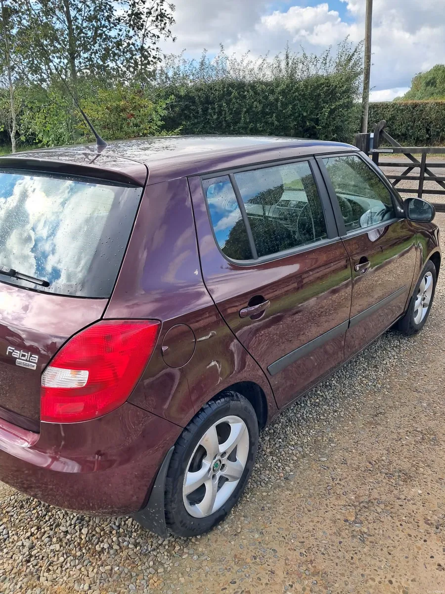 Skoda Fabia 2011 - Image 3