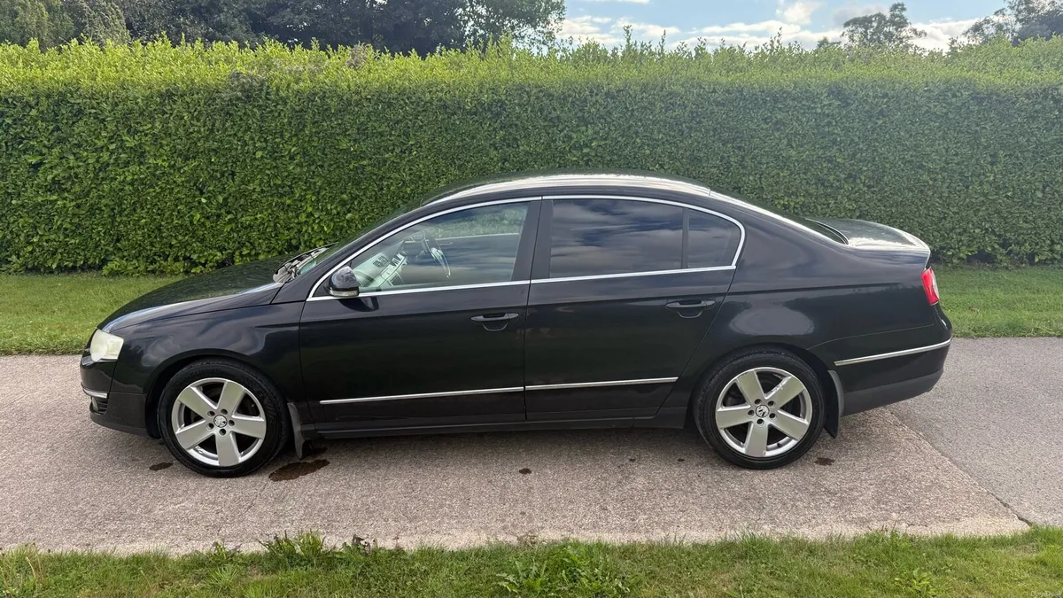 Volkswagen Passat sport 2.0L tdi - Image 6