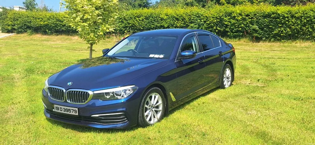 Car - Image 2