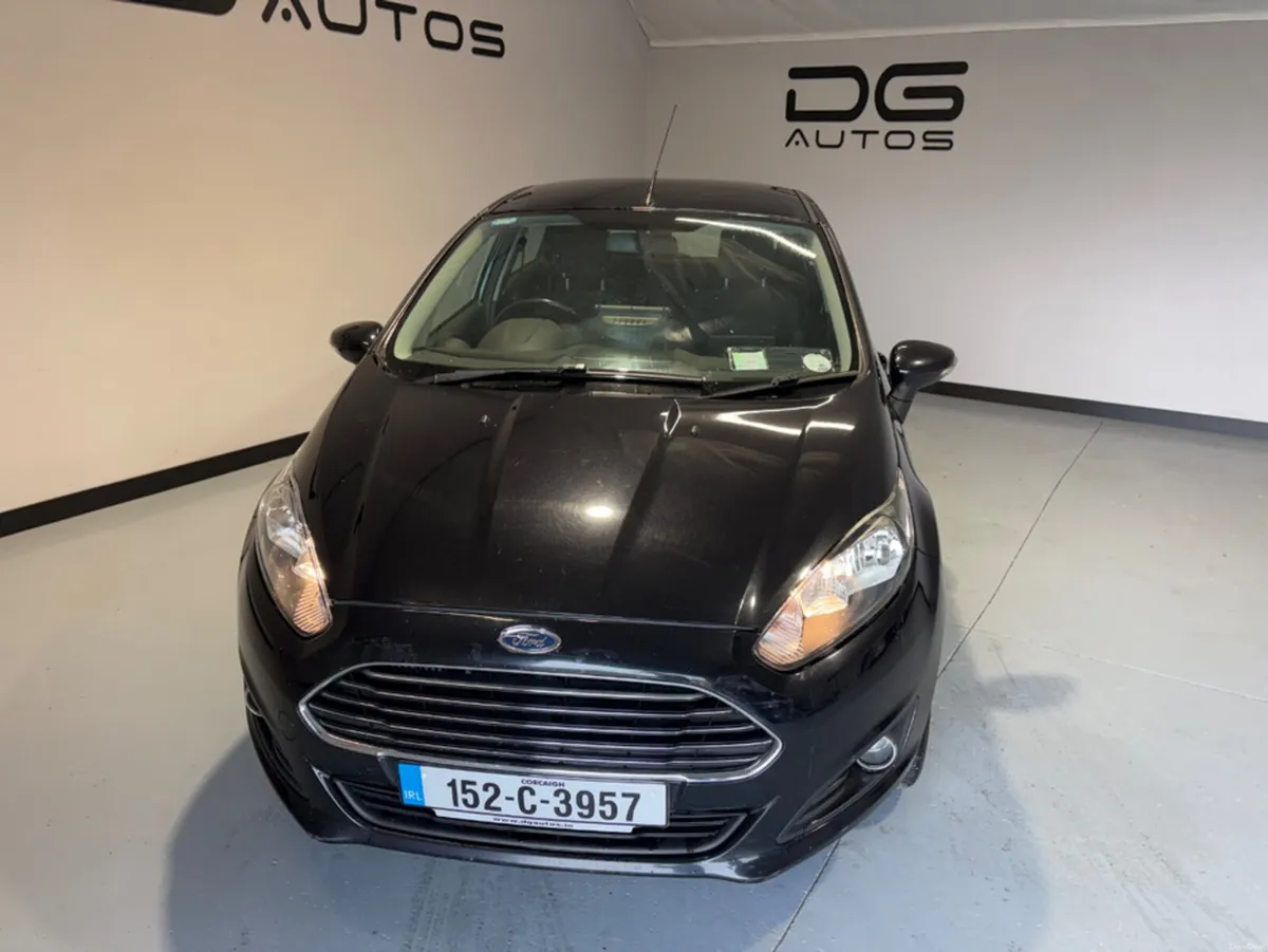 Ford Fiesta MCA ZETEC 1.5 75PS M5 4DR 5DR - Image 3