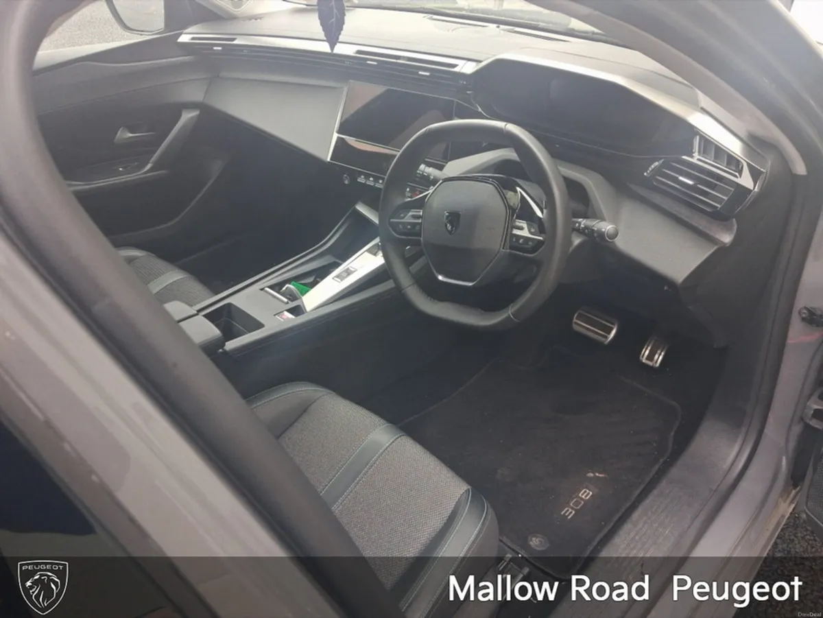 Peugeot 308 SW ALLURE 1.2 136 MHEV - Image 2
