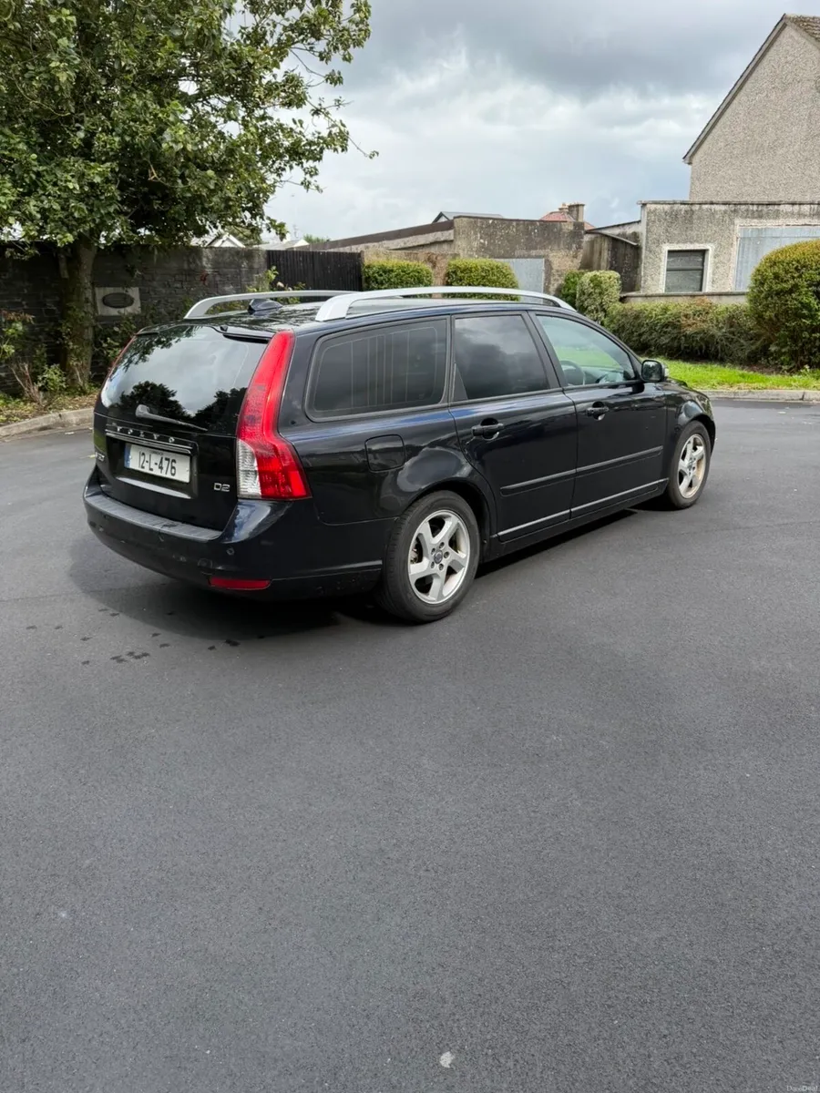 Volvo v50 NCT 03-27 - Image 6