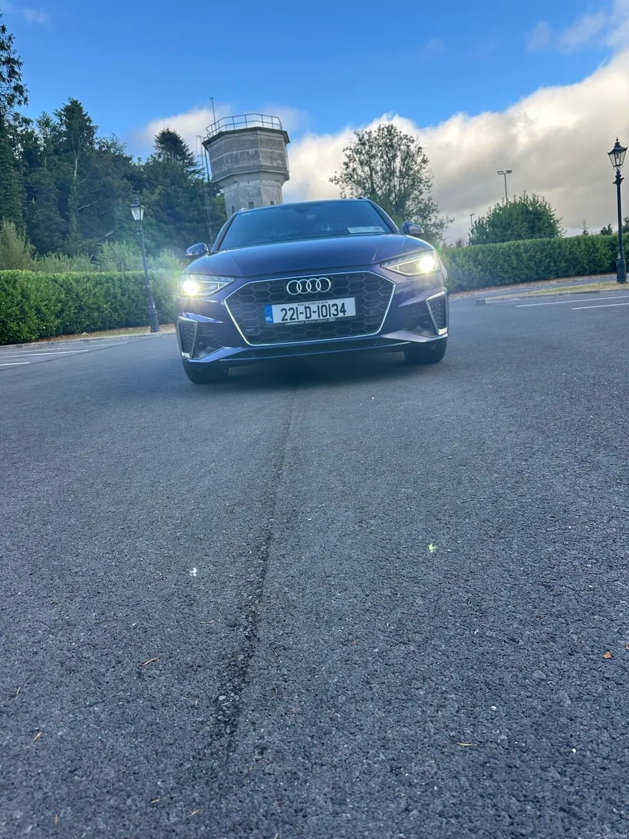2022AudiA4 Avant S-line 2.0 Tdi Automatic - Image 6