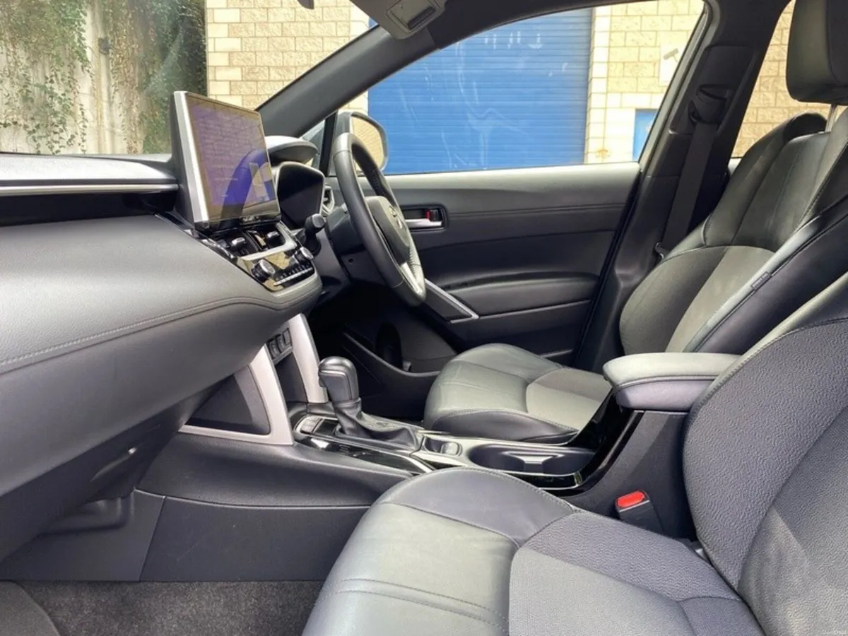 Toyota Corolla Cross CROSS SOL 1.8 4DR AUTO - Image 6