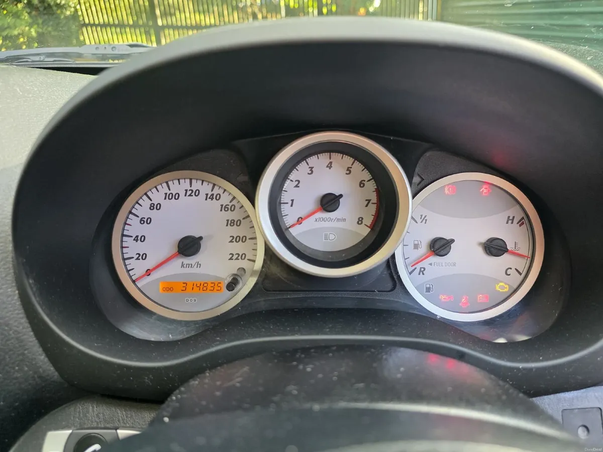Toyota RAV4 2006 - Image 6
