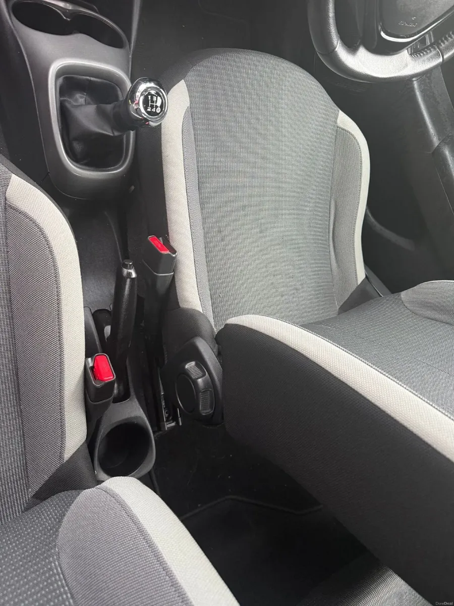 Toyota Aygo 2021 - Image 6