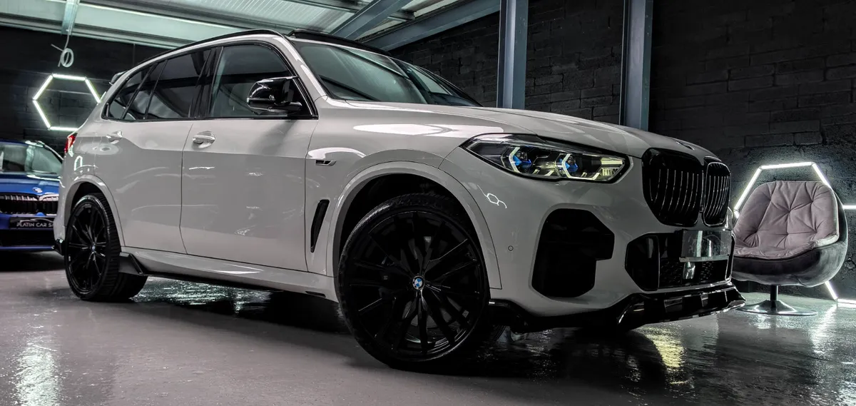 🔥 2022 Bmw X5 M-Sport xDrive Huge Spec - Low Mile - Image 3