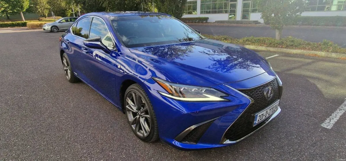Lexus ES300H F-Sport Car Play STD - Image 3