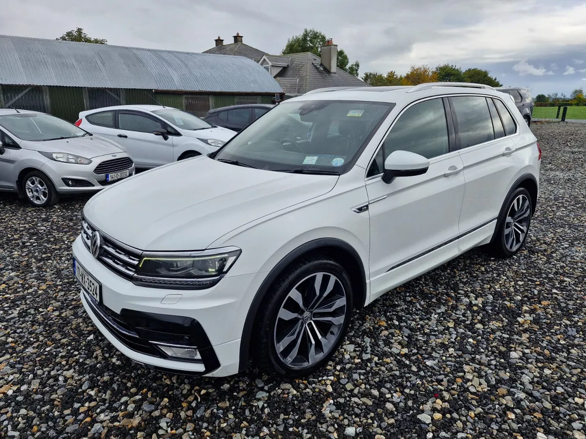 17 Volkswagen Tiguan R Line 2.0 TDi Auto - Image 3